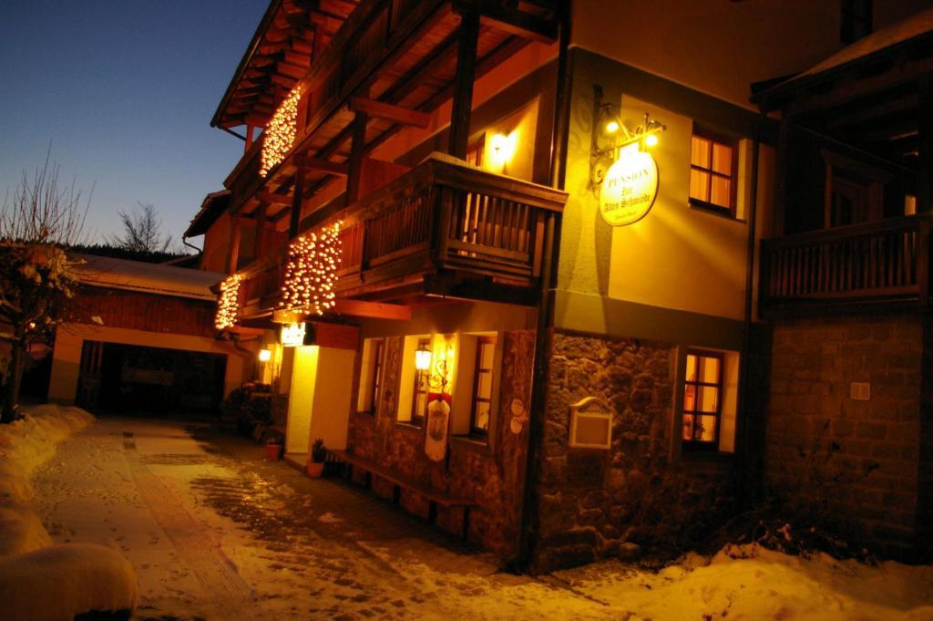 Pension Zur Alten Schmiede Zwiesel Exterior photo